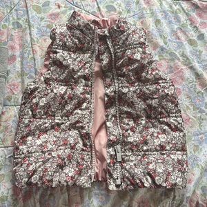 Puff vest- floral